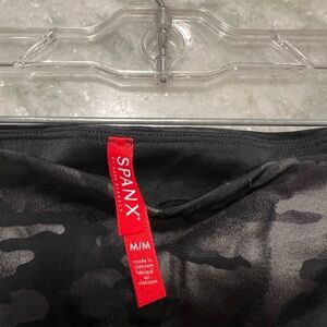 SPANX Dark Camouflage Leggings